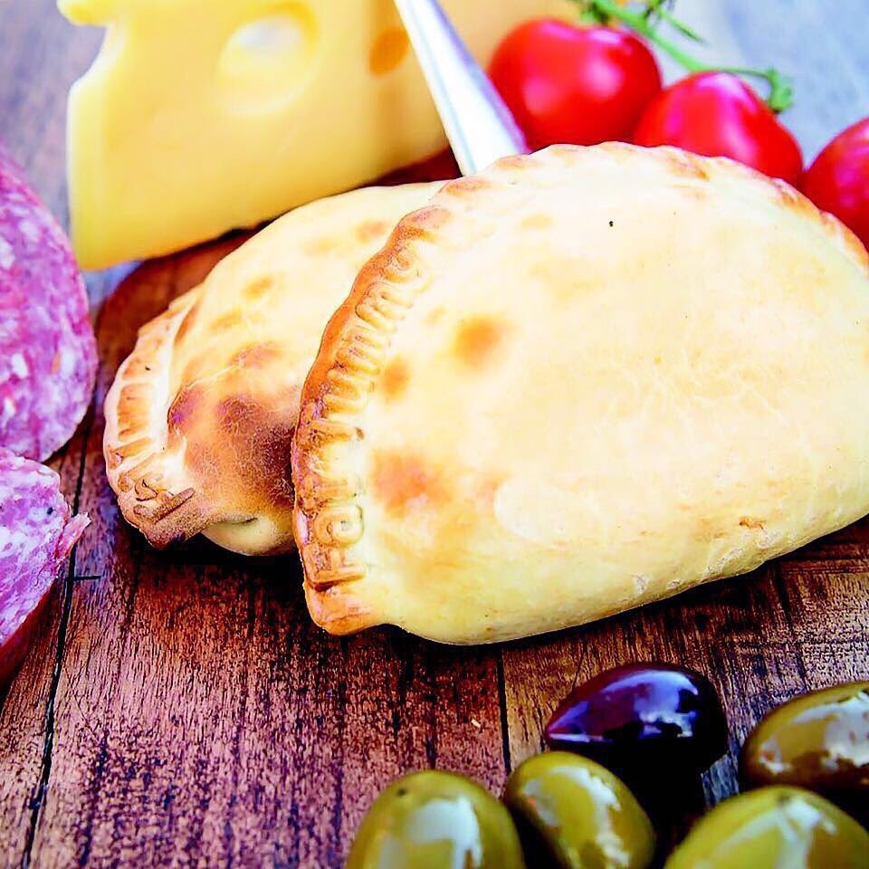 Fat Tummy Empanadas tweet media