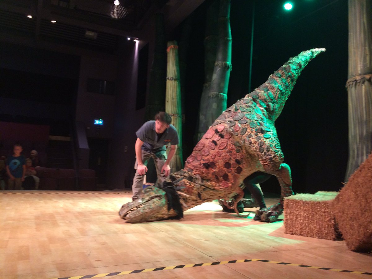 Really fun afternoon <a href="/StablesMK/">The Stables MK</a> seeing <a href="/DinoZooLive/">Dinosaur Zoo</a> #dinosaurs #theatreforkids #trex