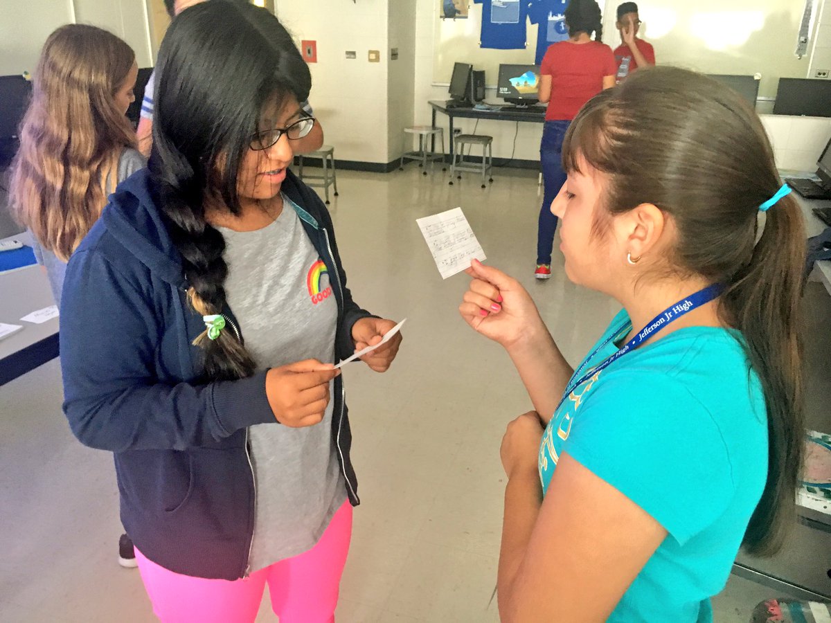 GremillionArts's tweet image. More teambuilding! #sig27 #jjh6learns #weared68