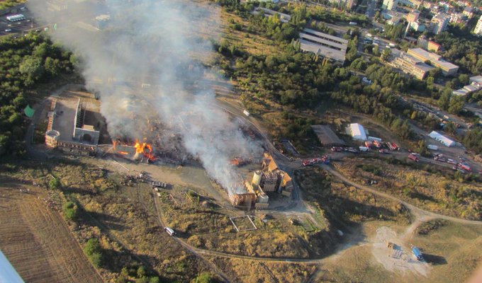 View image on Twitter