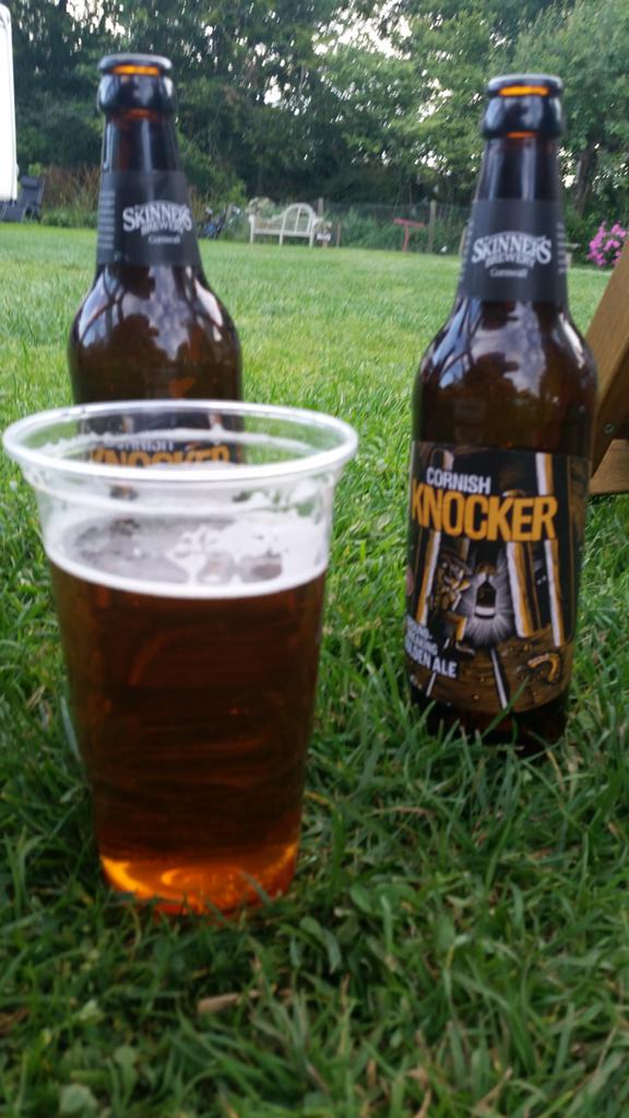 PhillWatts67's tweet image. @Skinnersbrewery #CornishKnocker @Meadowscampsite #PopUpBar