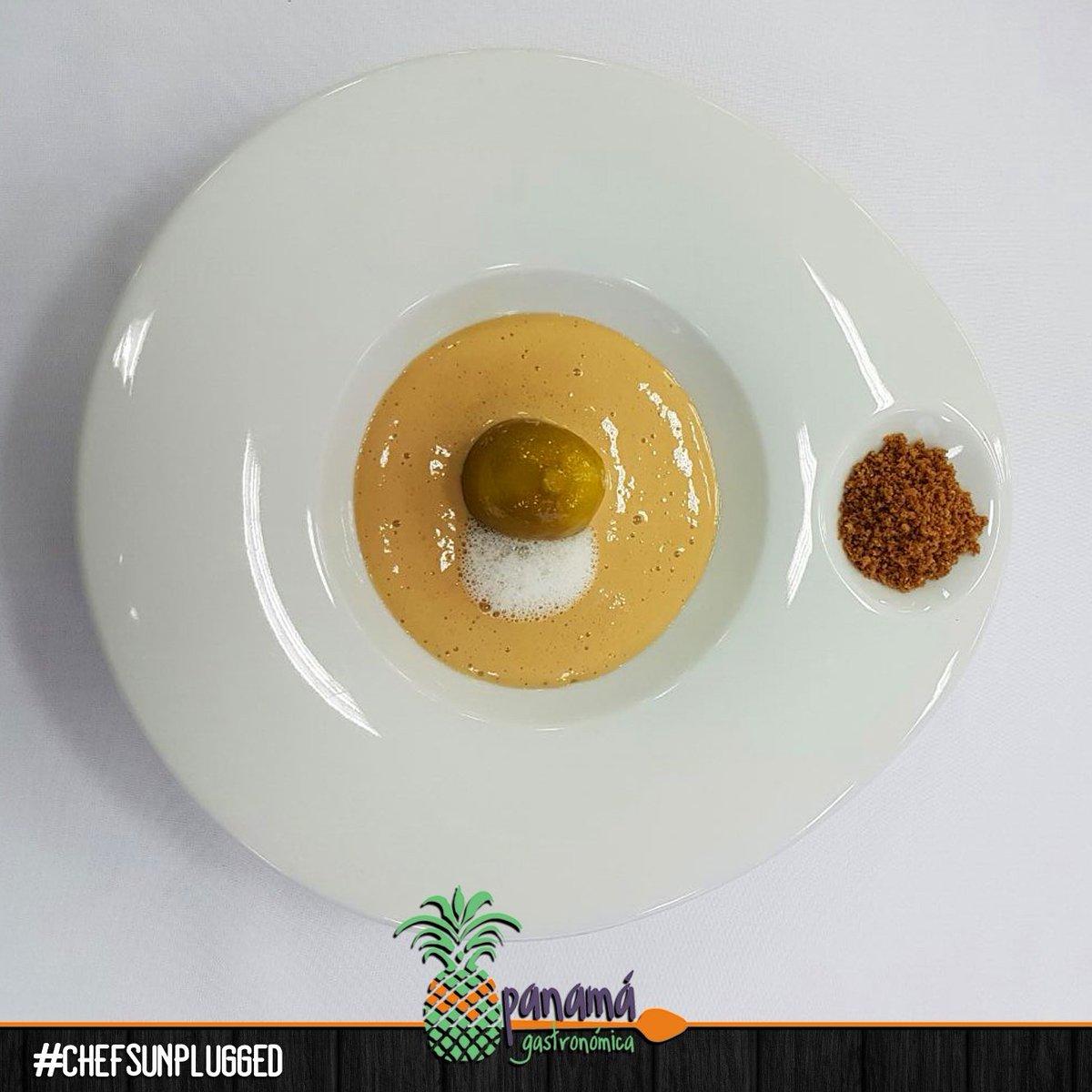 panamagastro's tweet photo. "Limón de convento con recuerdo de pie de limón" por Chef
James Berckemeyer
#ChefsUnplugged2016
#PTYG16 #Pty https://t.co/DEjukRIOcu