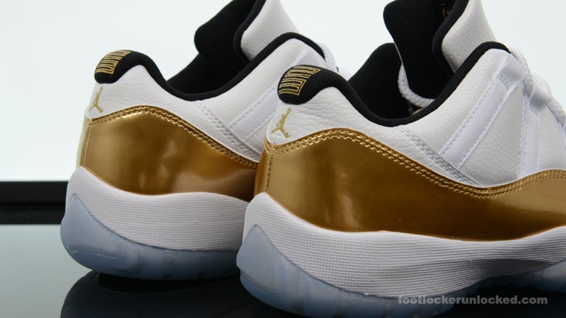 jordan 11s footlocker