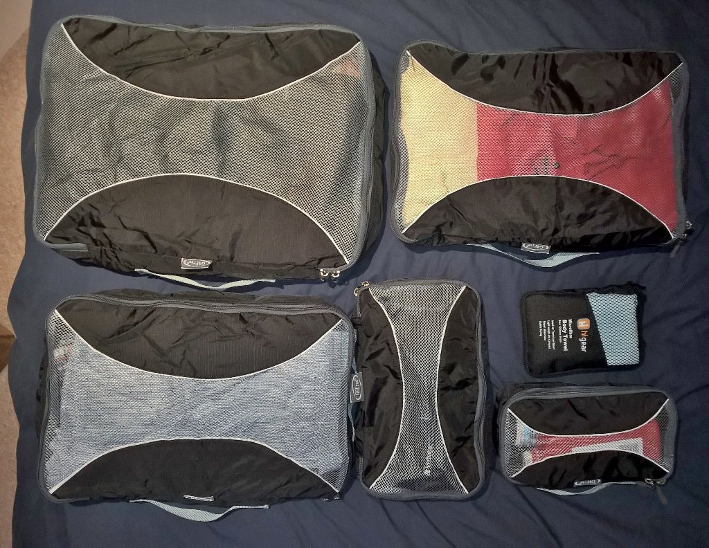 2emptynesters's tweet image. Nigel&apos;s gone for the #packingcube option. This little lot for 57 days. #travel #packing #rtw