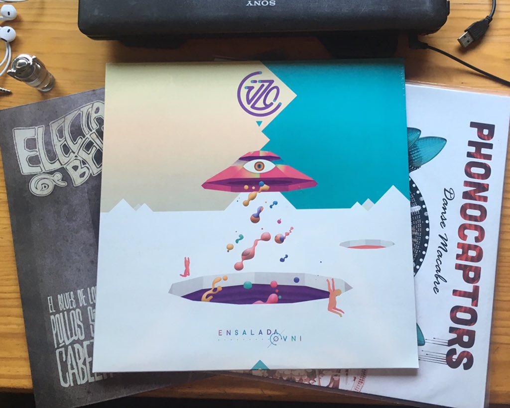 Tanta promoción de <a href="/LaRubiaProduce/">LaRubiaProducciones</a> que no me quedó más remedio que pillarlo😁
CUZO - Ensalada Ovni👽
<a href="/nooirax/">Nooirax Producciones</a> <a href="/ULRecs/">Underground Legends</a>