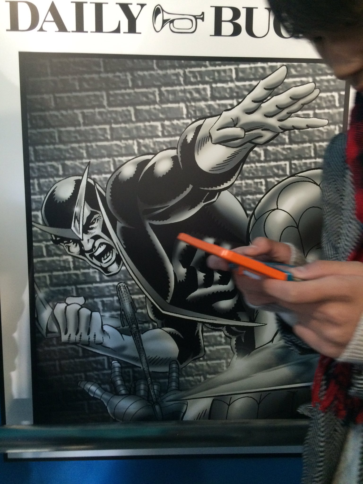 えれくとろ Usjのスパイダーマンのアトラクションの待ち時間で見れるイラストでイマイチ誰なのか分からないヴィラン達が居るんですけど誰か詳しい人教えて頂けませんか 画像の順にビートル スピードデーモン ブーメランかなと思うんですけど T