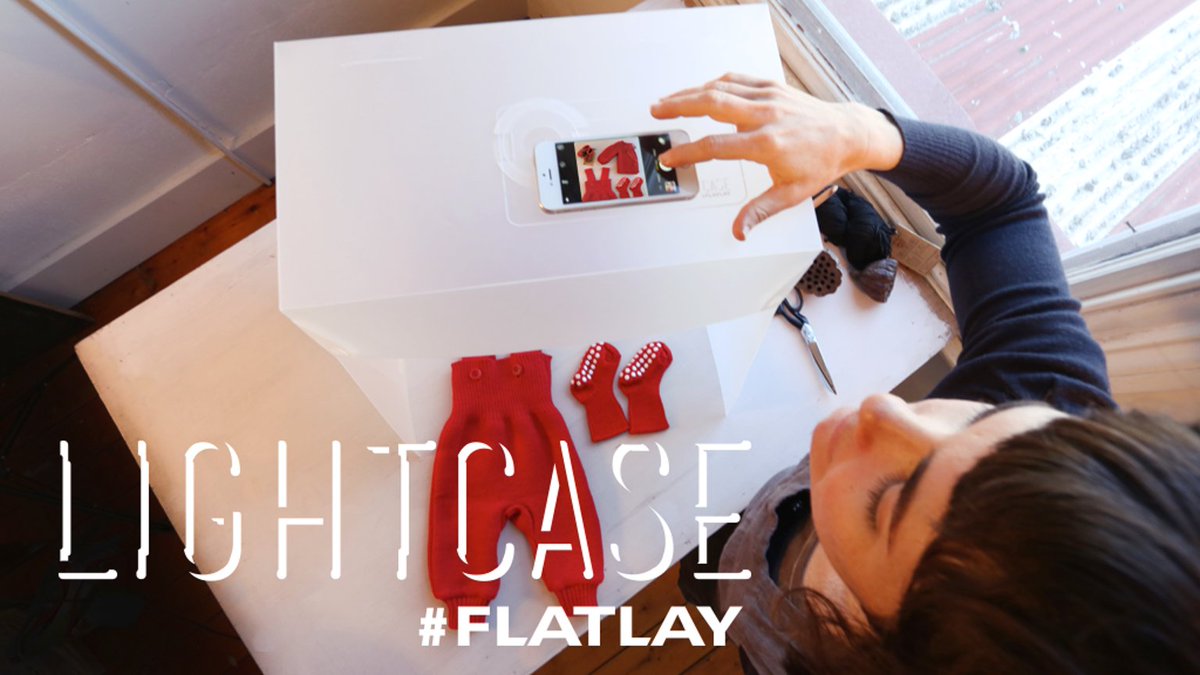 TheDesignTrust's tweet image. Want to take great pics with your phone?
You'll need this: buff.ly/2cqCPxg Now on @kickstarter by @domcrin