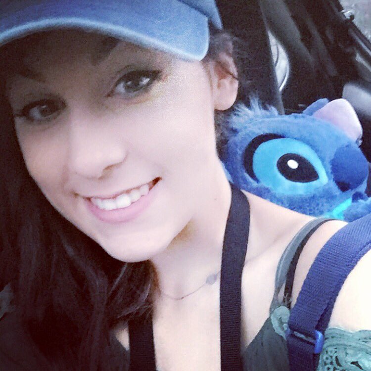 PenBlueGaming's tweet photo. Mangame Show c'est parti 😁😄❤️ https://t.co/Yx2NANJnOb