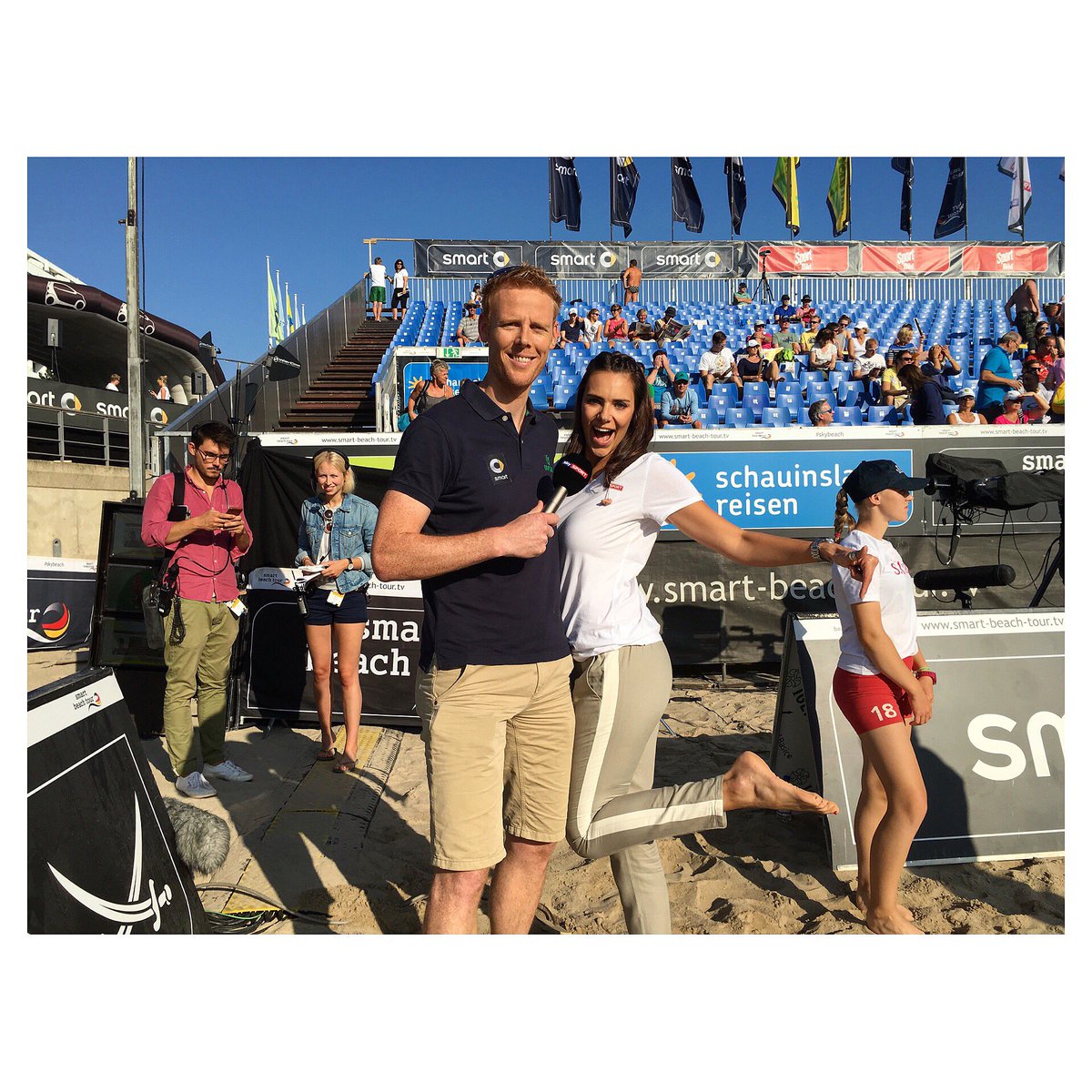 Esther Sedlaczek On Twitter Mitte September Und Immer Noch Barfuss Unterwegs Craaaaaaaazy Beachlife Jonas1r Smart Beachtour Deinskysport