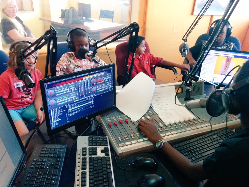 CapitalFMMw's tweet image. Sophia, Ellen, Dhanush &amp;amp; Akuzike still on the airwaves #CFMKids Call in &amp;amp; interact with them 01832342 SMS 0888852102