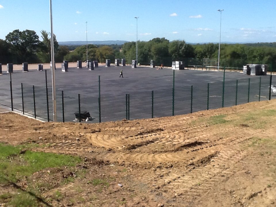 wardenparkWP60's tweet photo. The 3G pitch continues on schedule, with the floodlights up and shock pads now halfway completed. #wp3G https://t.co/pcUOHg5gmq