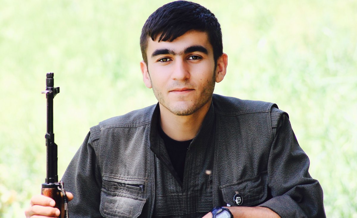 HPG'den düzeltme:
Gerilla Rodi'nin (Adem Abukan) şehit olmadığı, düşmana esir düştüğü ve tutuklandığını duyurdu...