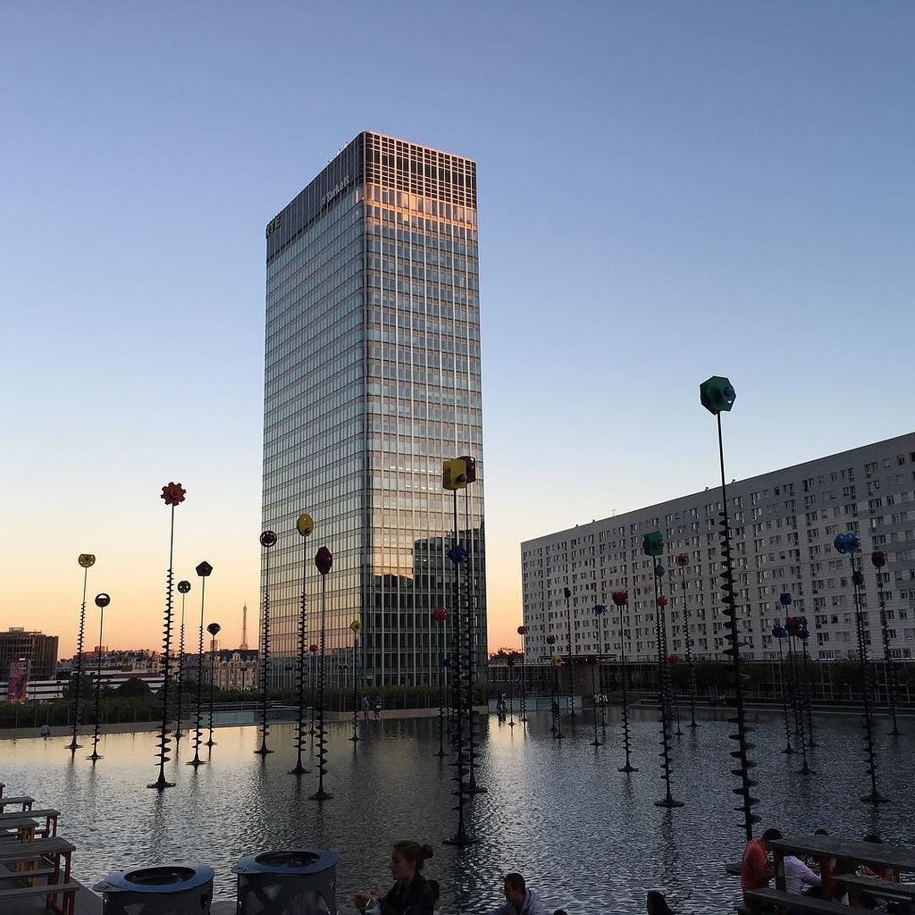 MONDIMOfr's tweet photo. Paris Urban Spirit #puteauxcity #aimevieimo #mondimo https://t.co/zNNVpxxo7W