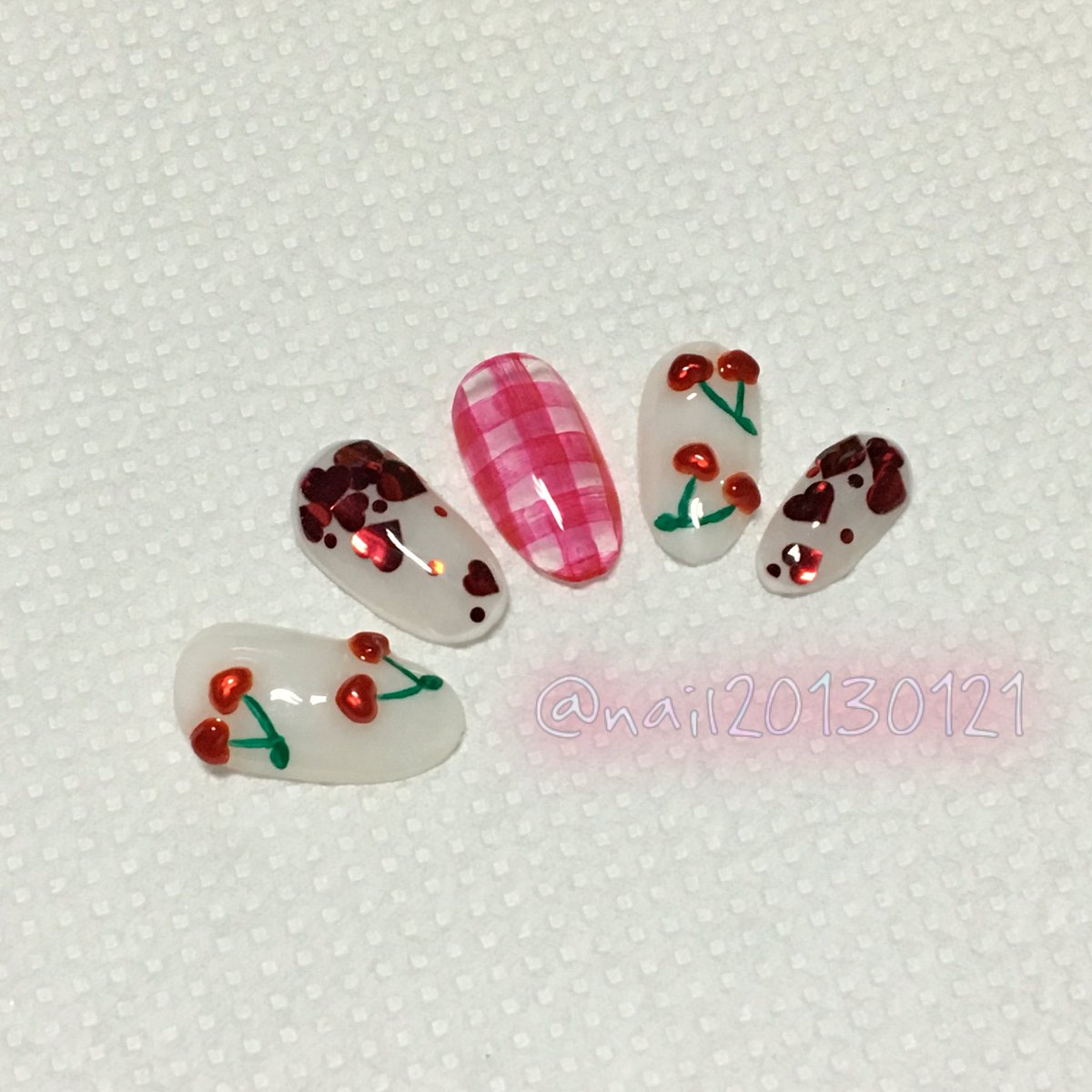 ギンガムチェックネイル