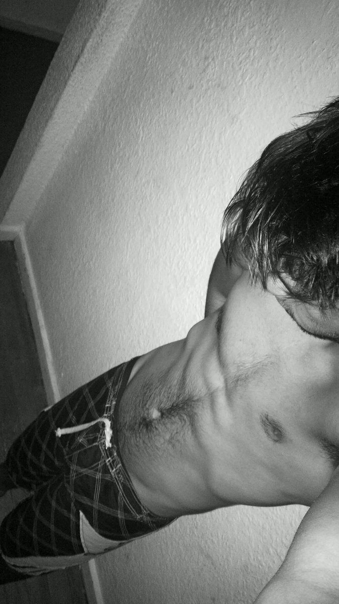 dylan schroeder (@dylan1999ivor) on Twitter photo 