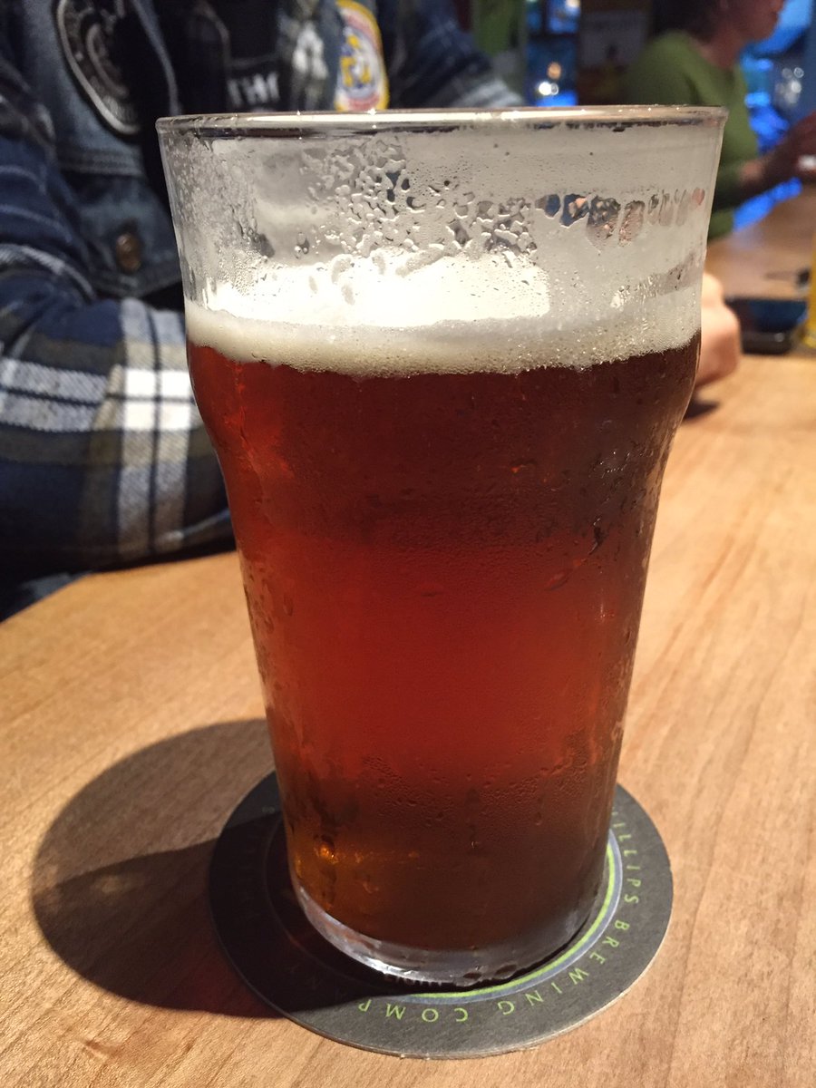 Fantastic blood orange ESB beautiful creamy head, nice body, malty undertones. Thx <a href="/RBBrewingCo/">R&B Growler Station</a>  it was delicious!