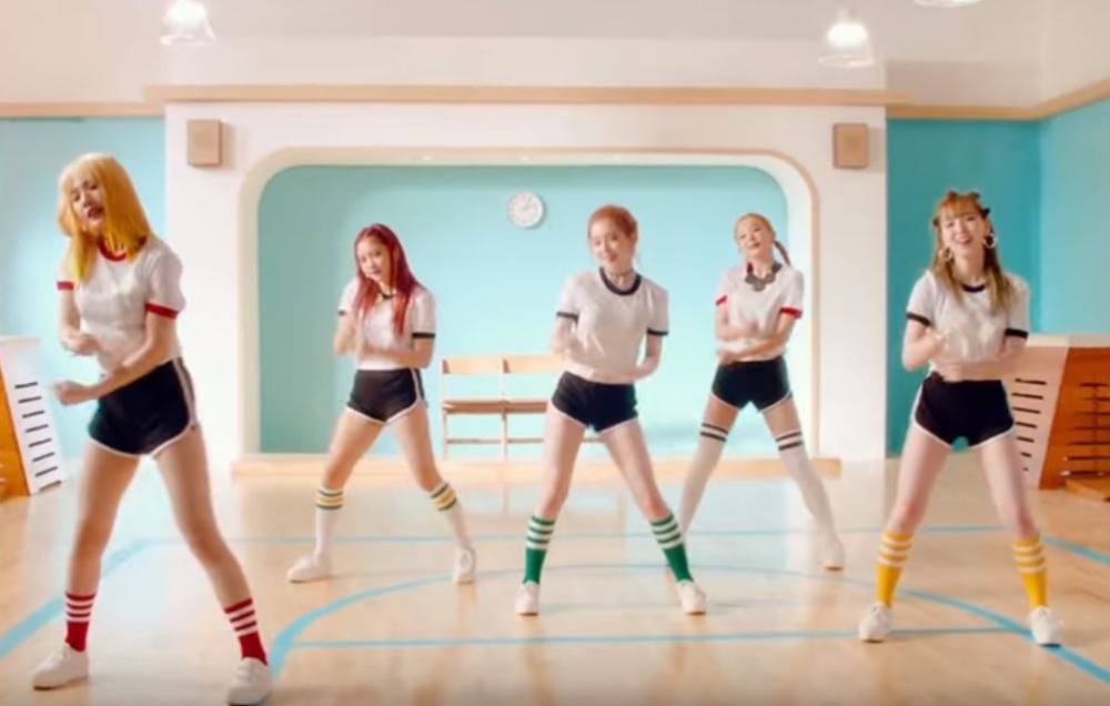 Red Velvet surprises viewers with their multiple takes on Russian Roulette