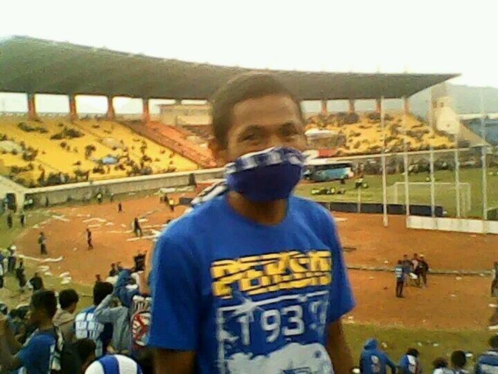 ELatip's tweet photo. Join my LIVE > judulan hela rangkai kalung on #BIGOLIVE. https://t.co/bWWrdC6L9t https://t.co/zOhUGJbhjO