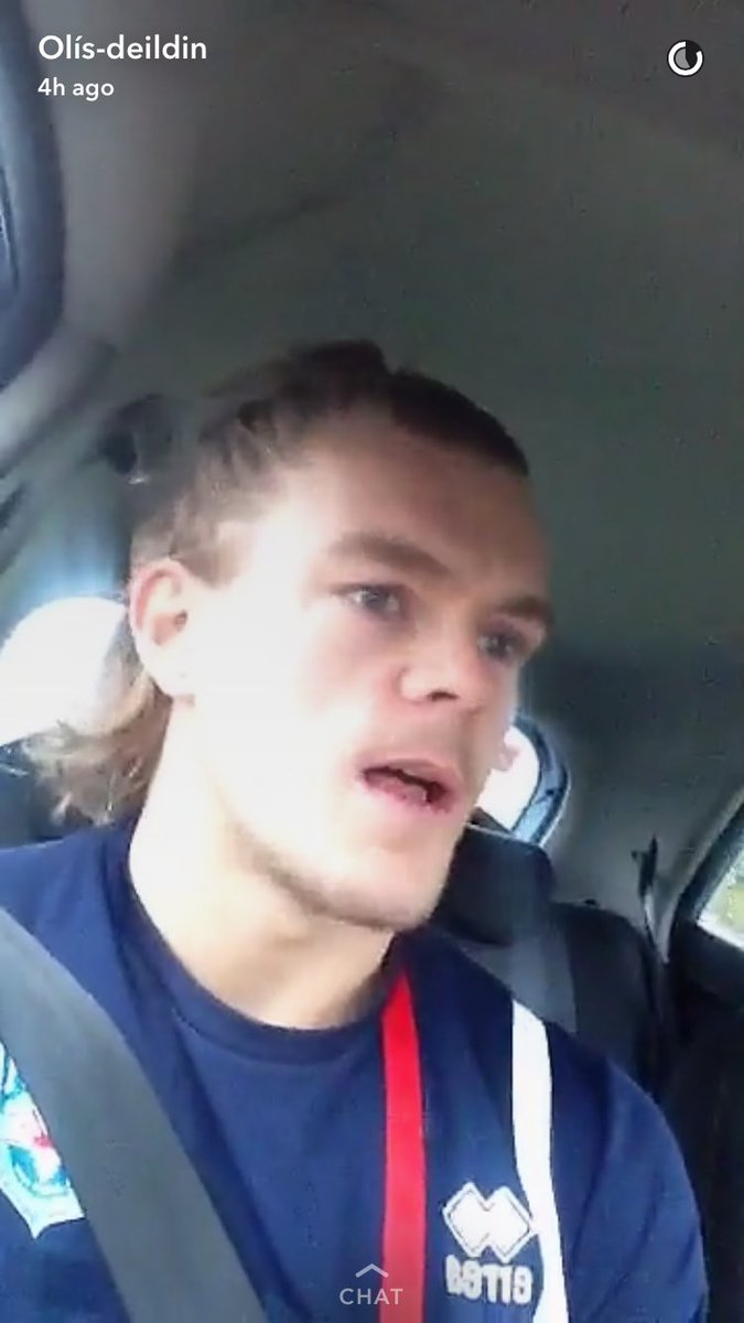 Eru ekki örugglega allir að fylgjast með #olisdeildin snapchattinu ? <a href="/malmquist11/">vikingblendz</a> er að fara á kostum ! #handbolti