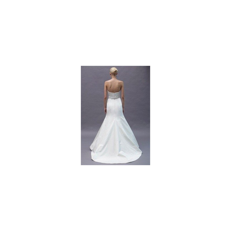 extralacecom's tweet image. Rivini Rita Vinieris Etrine extralace.com/fit-n-flare/37… $444.98 #wedding #weddingdress #weddinggown #gown #dress