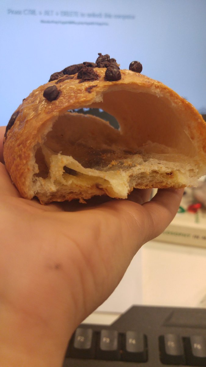 BBaroness's tweet image. The pastry is a lie! #pastryproblems #gamernotagamer