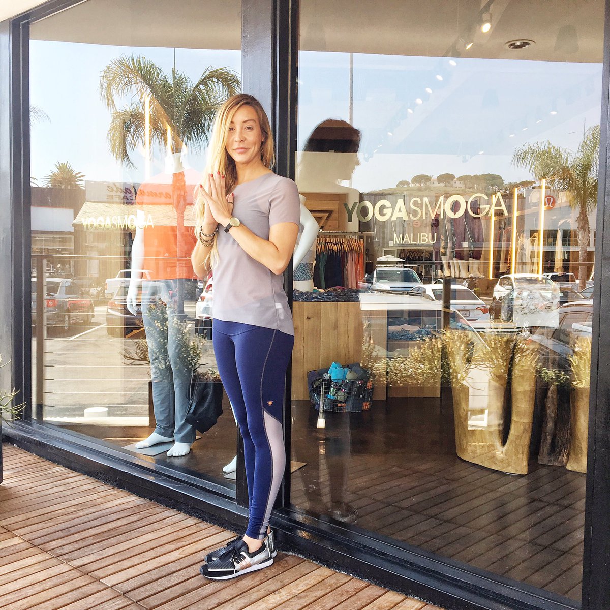 yogi heaven leggings