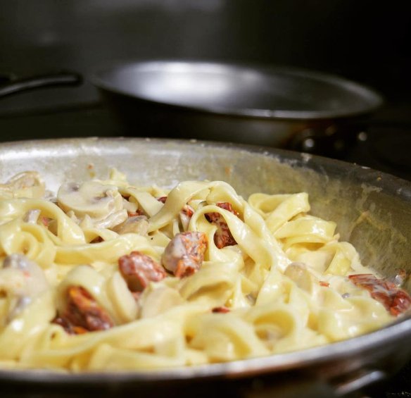 Gaudio's Pizzeria tweet media