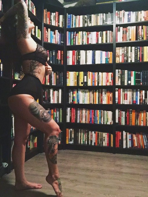 Read shit. https://t.co/wx4aMNJ1tj<a href="/tag/inkedmag"class="tags"><span>#inkedmag</span></a>