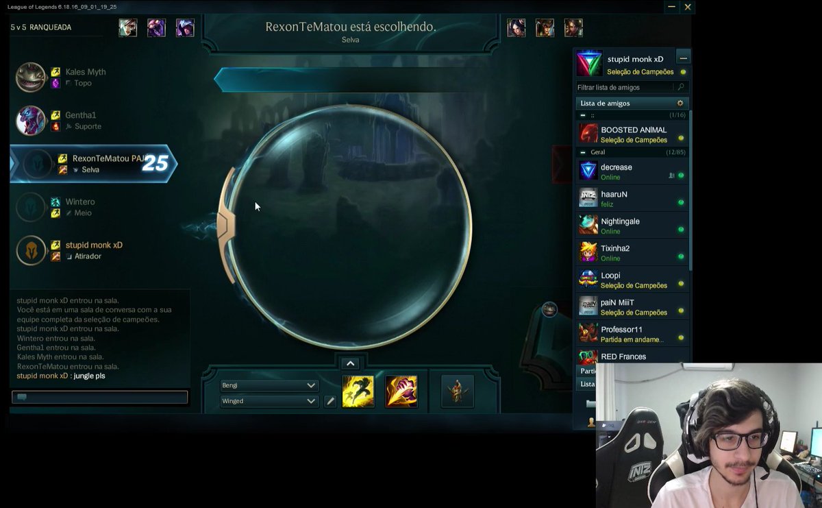 TwitchBR's tweet image. Já classificiado para o mundial, o @revoltalol está online na @TwitchBR! twitch.tv/revolta