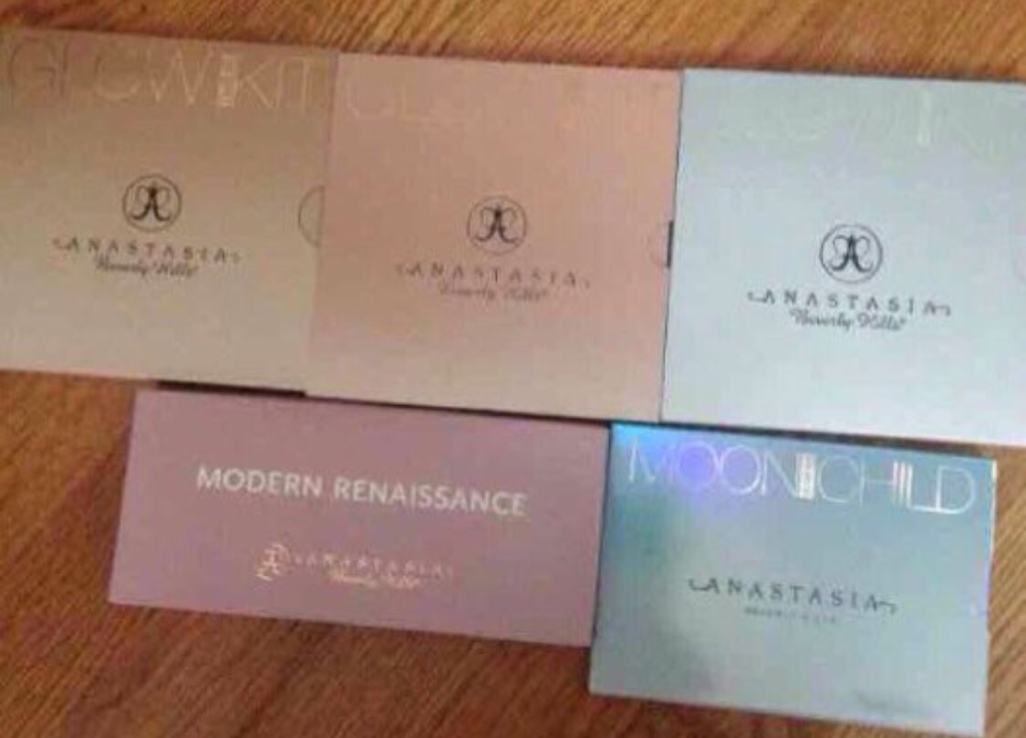 glowkit's tweet image. RT TO WIN: Abh bundle (modern renaissance palette + 4 glow kits)
Must be following me &amp;amp; read below