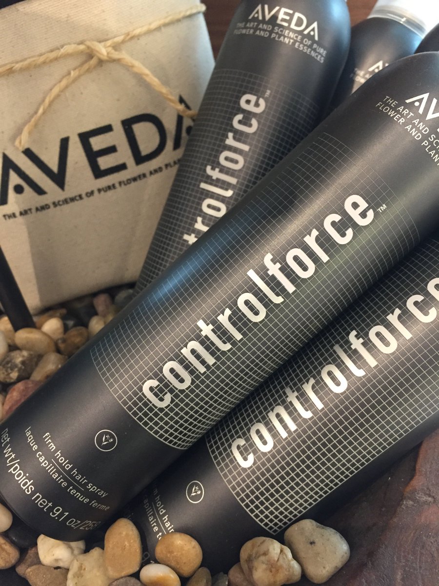 MoorestownMall's tweet photo. Keep your favorite fall style in place with the best selling @aveda #controlforce from @Rizzieri 💁🏽 https://t.co/RDYpKLgQYH