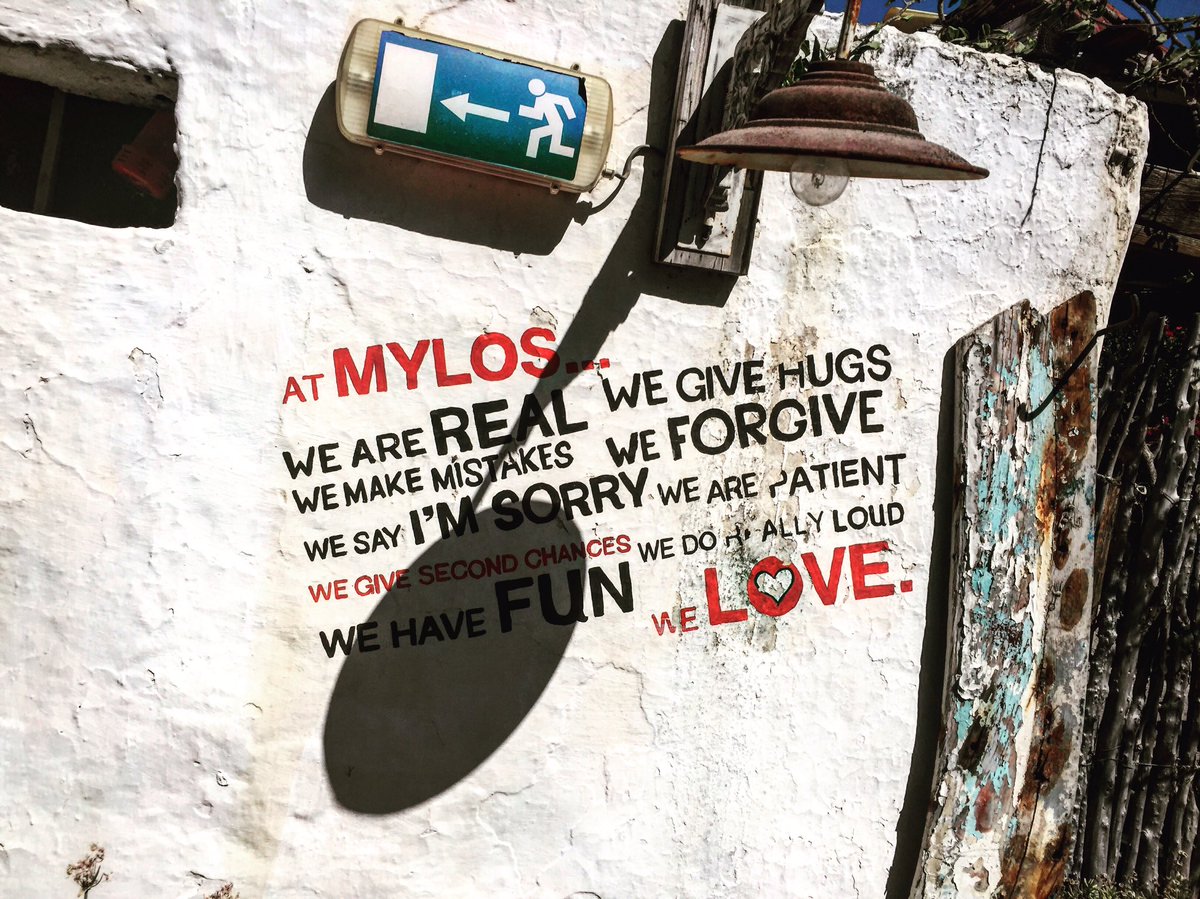 Wortmarke's tweet photo. #itsonlyabeachbar  imagine all companies would follow these principles #itsalovething https://t.co/xilyvG2qaj