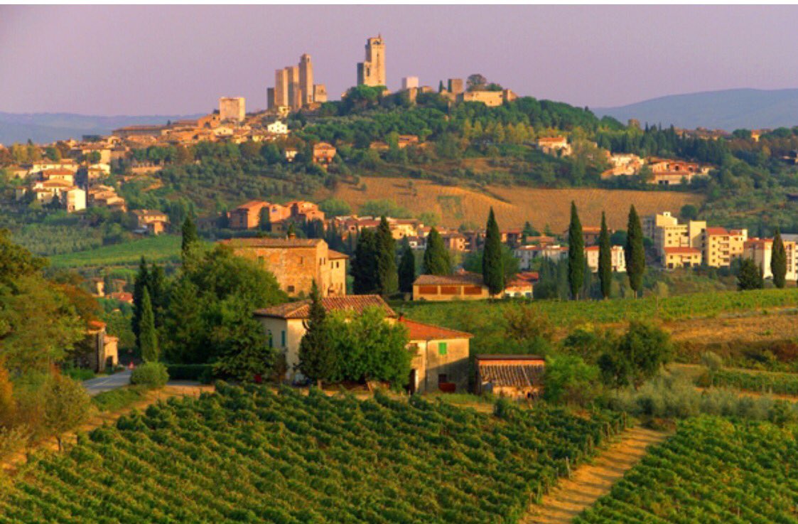 BeautyfromItaly's tweet photo. 10 Day Italian Road Trip via @Golsmymiddlena1 #travel #Italy https://t.co/kJb7lN1rhu … https://t.co/6RnVhKL3aF