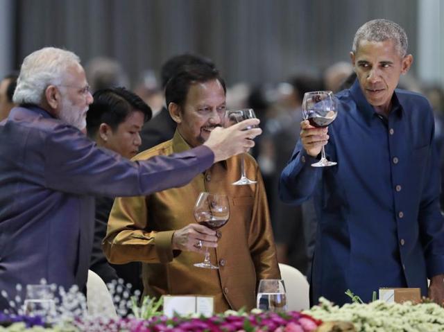 US strongly supports India’s NSG bid: Obama tells Modi