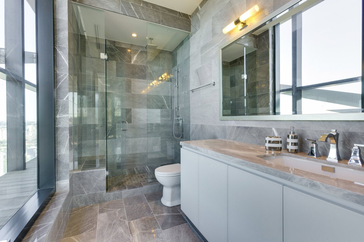 HarhayDev's tweet photo. Check out the PH washrooms at #theatrepark #luxuryrealestate https://t.co/F6JOopKKDu