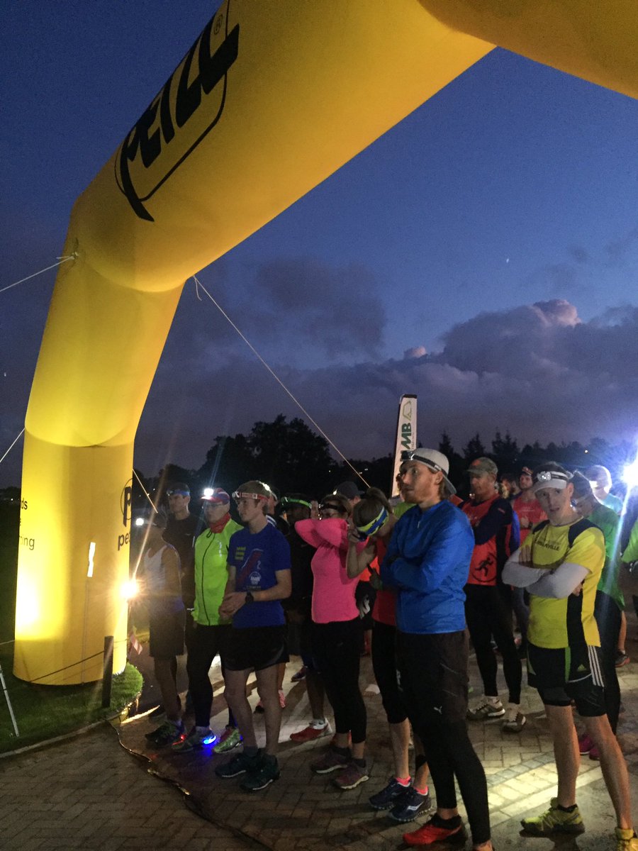 CTRunCo's tweet image. The pack at @DurbanvilleGolf ready to roll #Wolfpacktrails