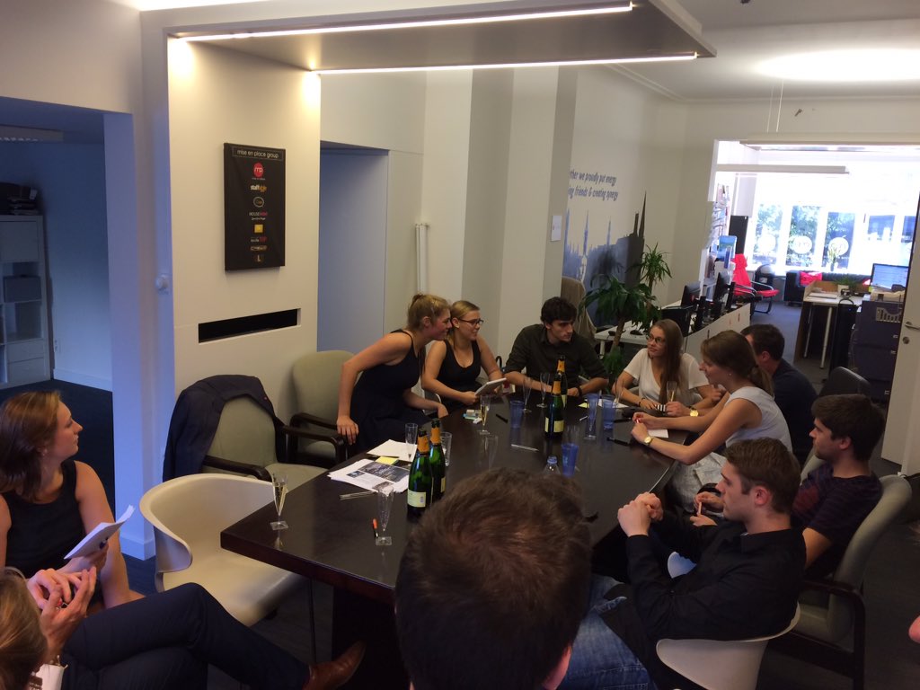 CharlesvanGoch's tweet image. #Kgotla #mepGent weer meer dan 20 top ideeën om onze club beter te maken #BlueOceanStrategy #HorizontalLeadership