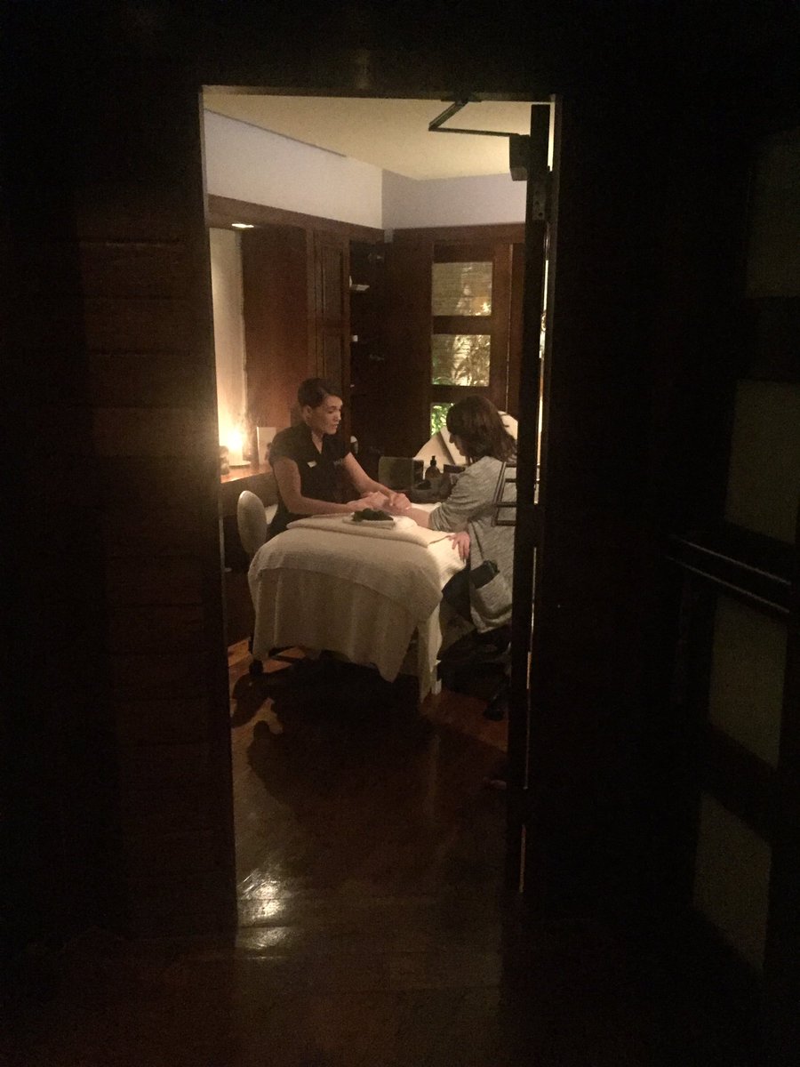 EscapeSpaCork's tweet photo. @VOYAbeauty goodie bags are ready and treatment demos are underway @ImperialCork #corkspa #voya #corklaunch https://t.co/OcsYB9SYq9