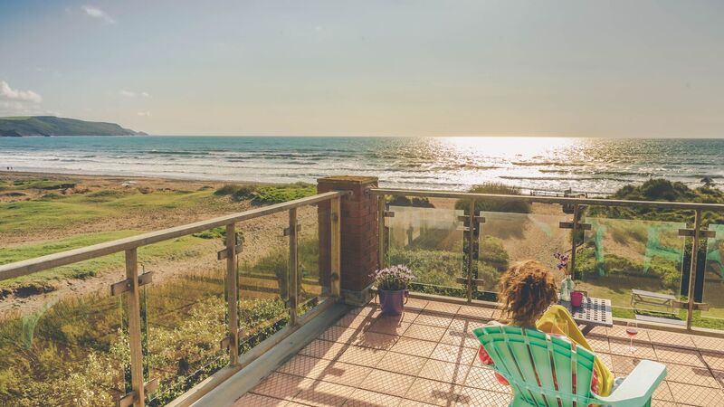 End of season sale on rooms! ;) Prices for all pockets! From our newly refurbed to our 'retro palace' budget rooms!