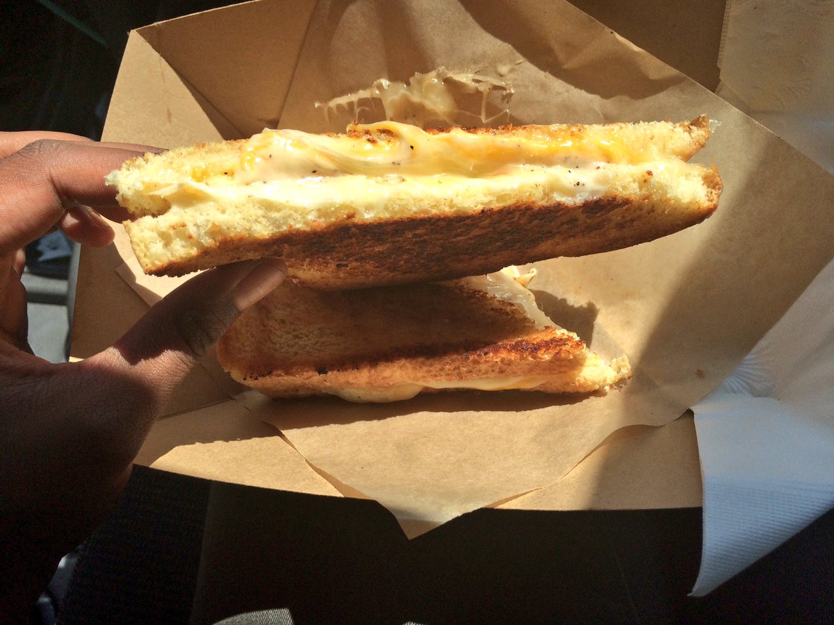 Thanks for the grilled cheese treat <a href="/SayCheese901/">Say Cheese</a>!!! 3 different cheese &amp; garlic aoli, one word YUM! #choose901