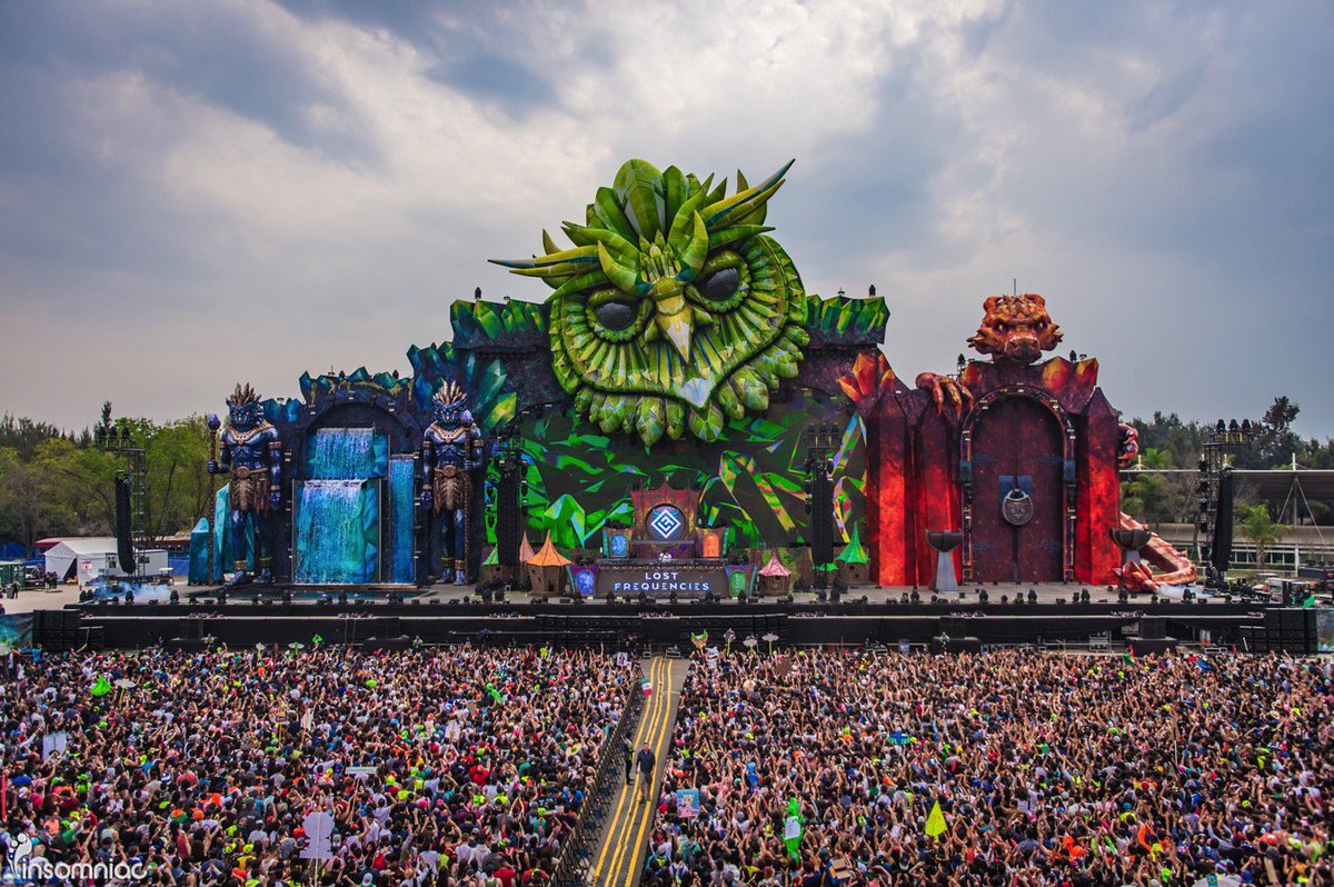 EDC_MEXICO's tweet photo. #TBT al momento en el que juntos descubrimos los secretos del Crystal Owl #EDCMx 🌼 🎶 🎪 https://t.co/D3HqS7SrWm