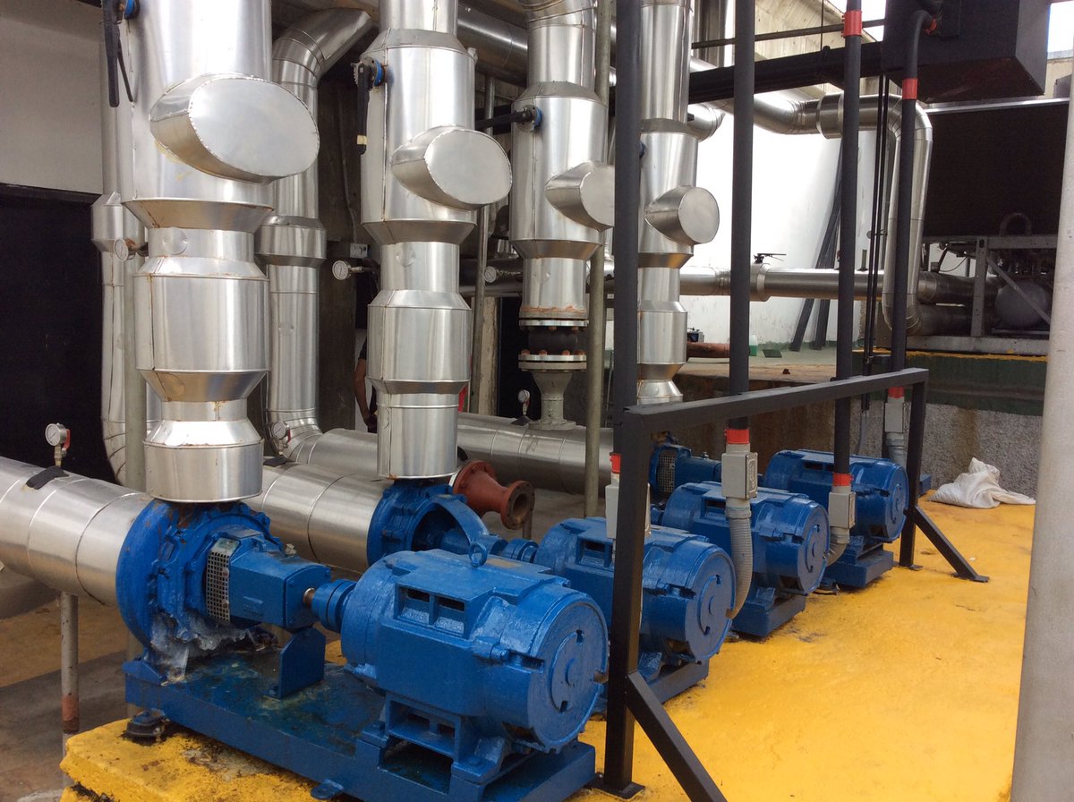 Ing_HectorGL's tweet photo. Inspeccionando chiller de 210TR CARRIER https://t.co/yjFjs1uqCH
