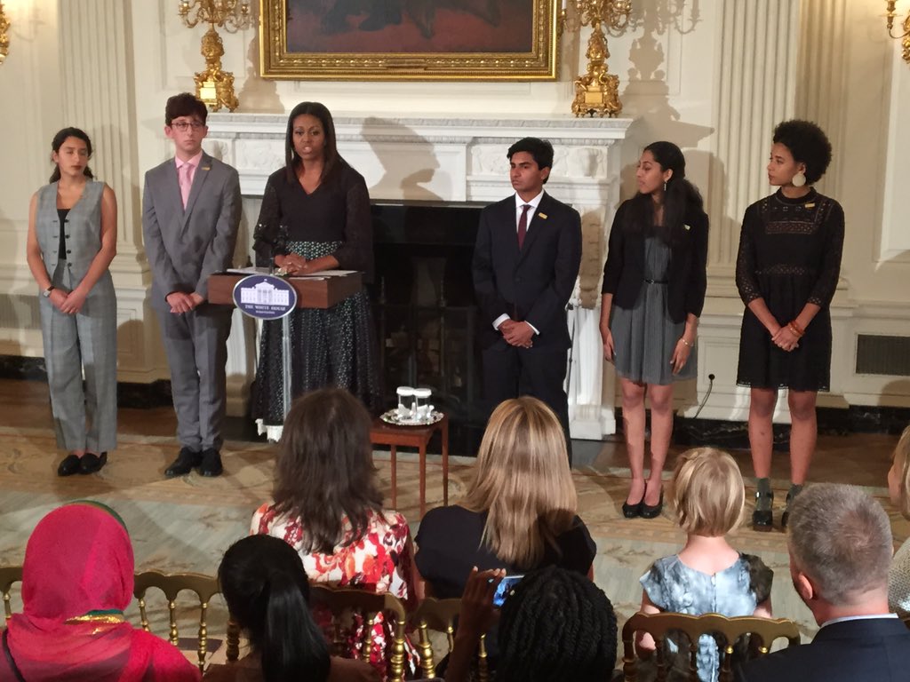 ericalynnmoody's tweet photo. Writing poetry "takes a whole lot of courage," says @FLOTUS #MichelleObama with #NationalStudentPoets https://t.co/PxERzqJU3M