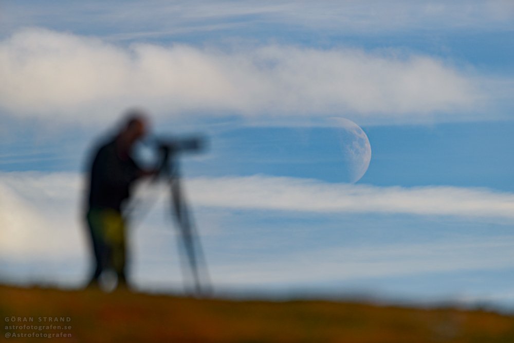 Astrofotografen's tweet image. On the lookout for the crescent #Moon. astrofotografen.se #Nikon #photography