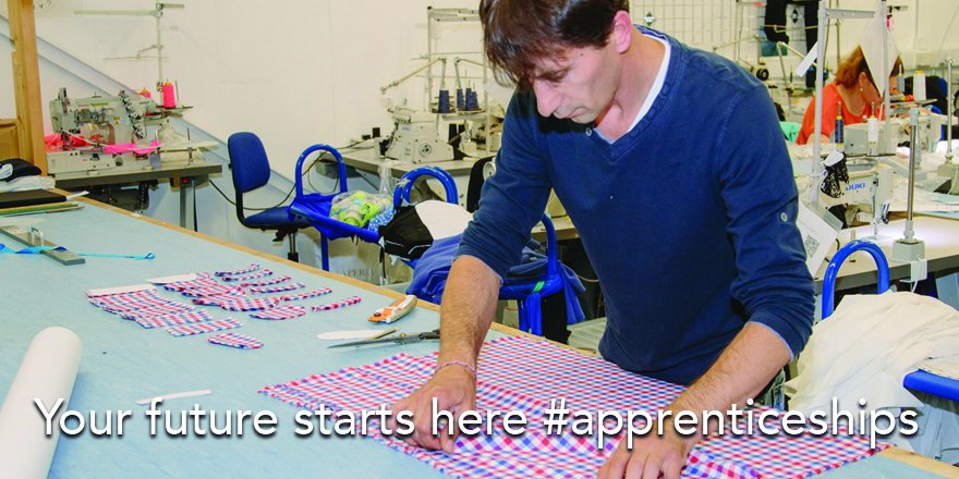 WBCLLearning's tweet image. #Dontforget #Wandsworth Council are in #Tootinglibrary #Dontmissout find out what we can do for you #Makeithappen