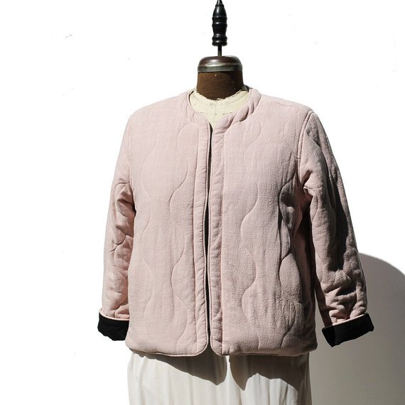 aidelpr99's tweet photo. Vintage Pink Woven Quilted Crop Jacket by TanakaVintage https://t.co/Qcnx56TFfQ https://t.co/XYg2SKczR7
