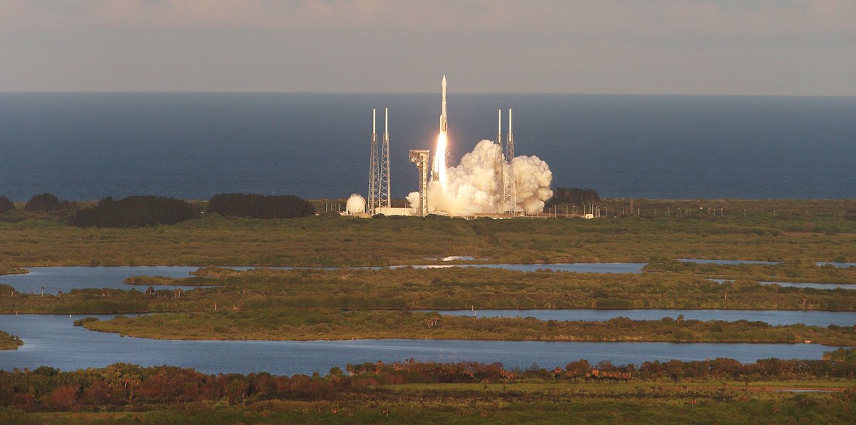 RedHuber's tweet image. This view will never get old to me. @nasa @NASAKennedy #Florida #OSIRISREx