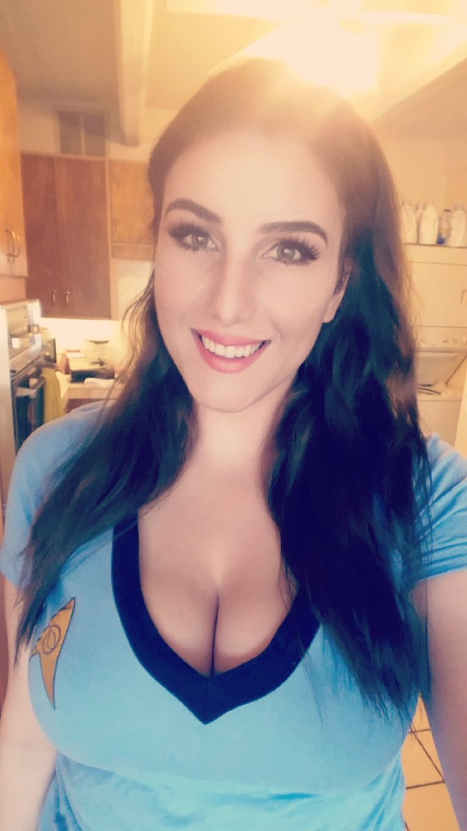 Happy 50th anniversary of Star Trek! Streaming Nuka World at twitch.tv/moxymary! <a href="/twitch_sharer/">TwitchSharer</a> <a href="/GirlsOfTwitch/">GirlsOfTwitch</a>
