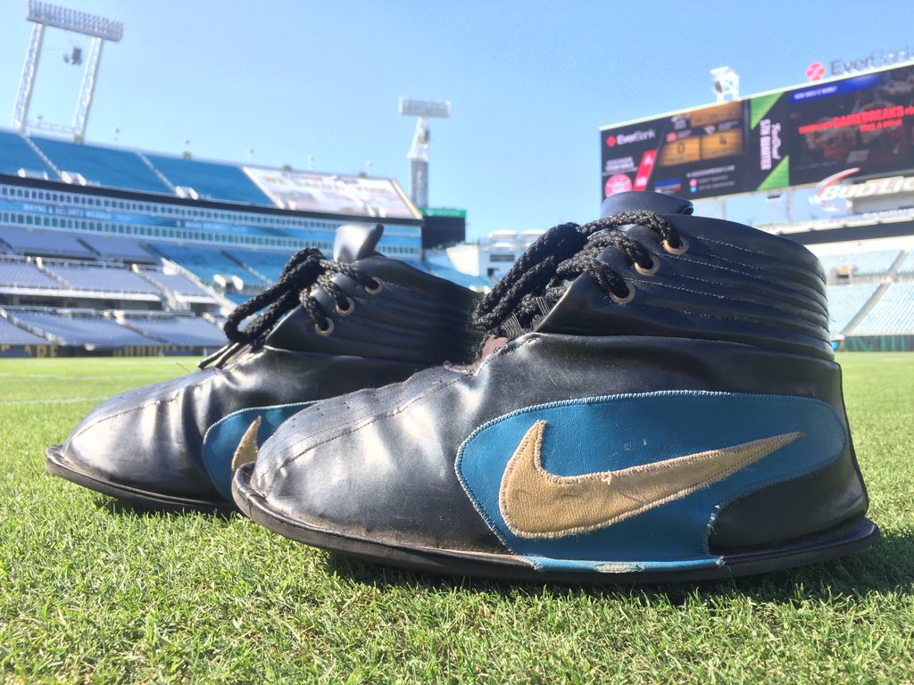 jaxson-de-ville-on-twitter-breaking-jaguars-mascot-jaxsondeville