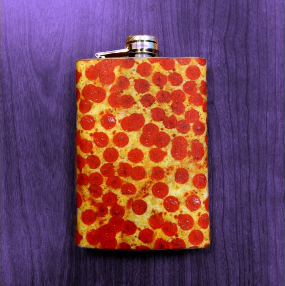 TheSassikat's tweet photo. @pizzaweather Hurry! They're going fast! https://t.co/qxiXBb8wB1